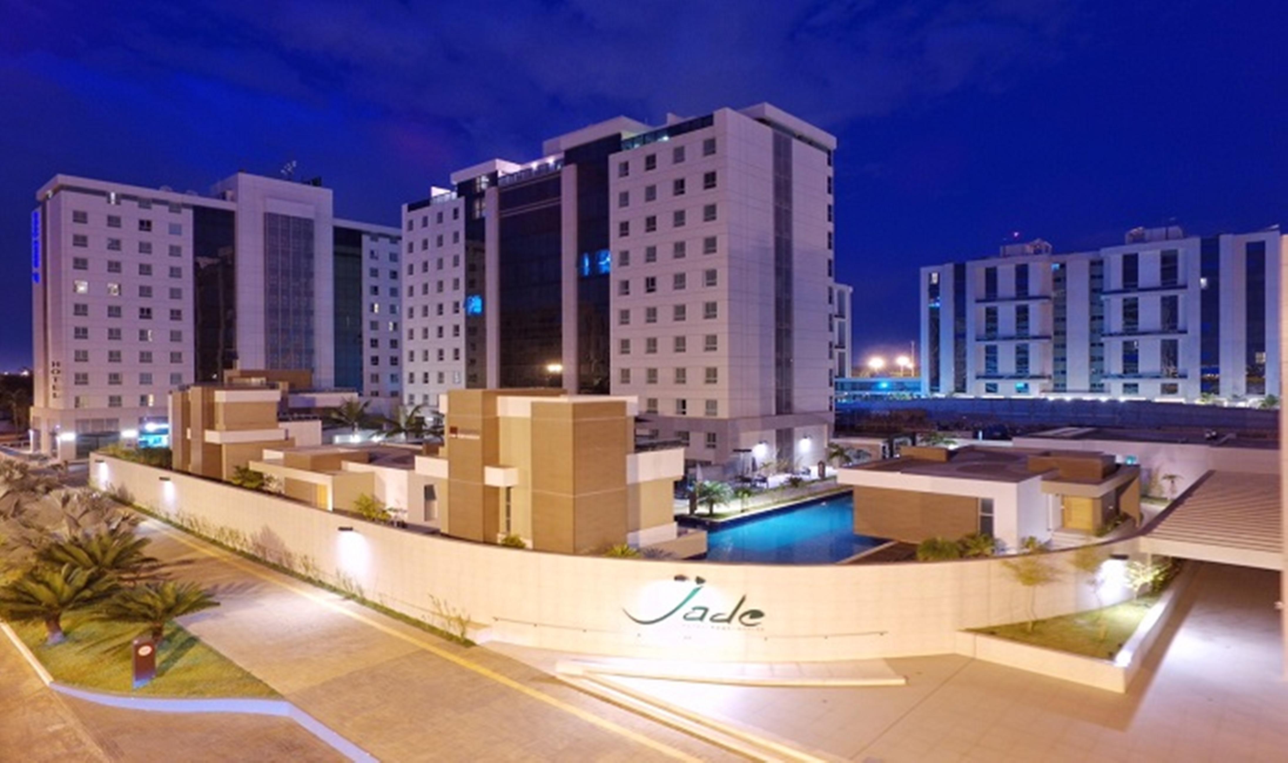 巴西利亚尊玉蓝树酒店 Candangolandia 外观 照片 Residential complex in the city
