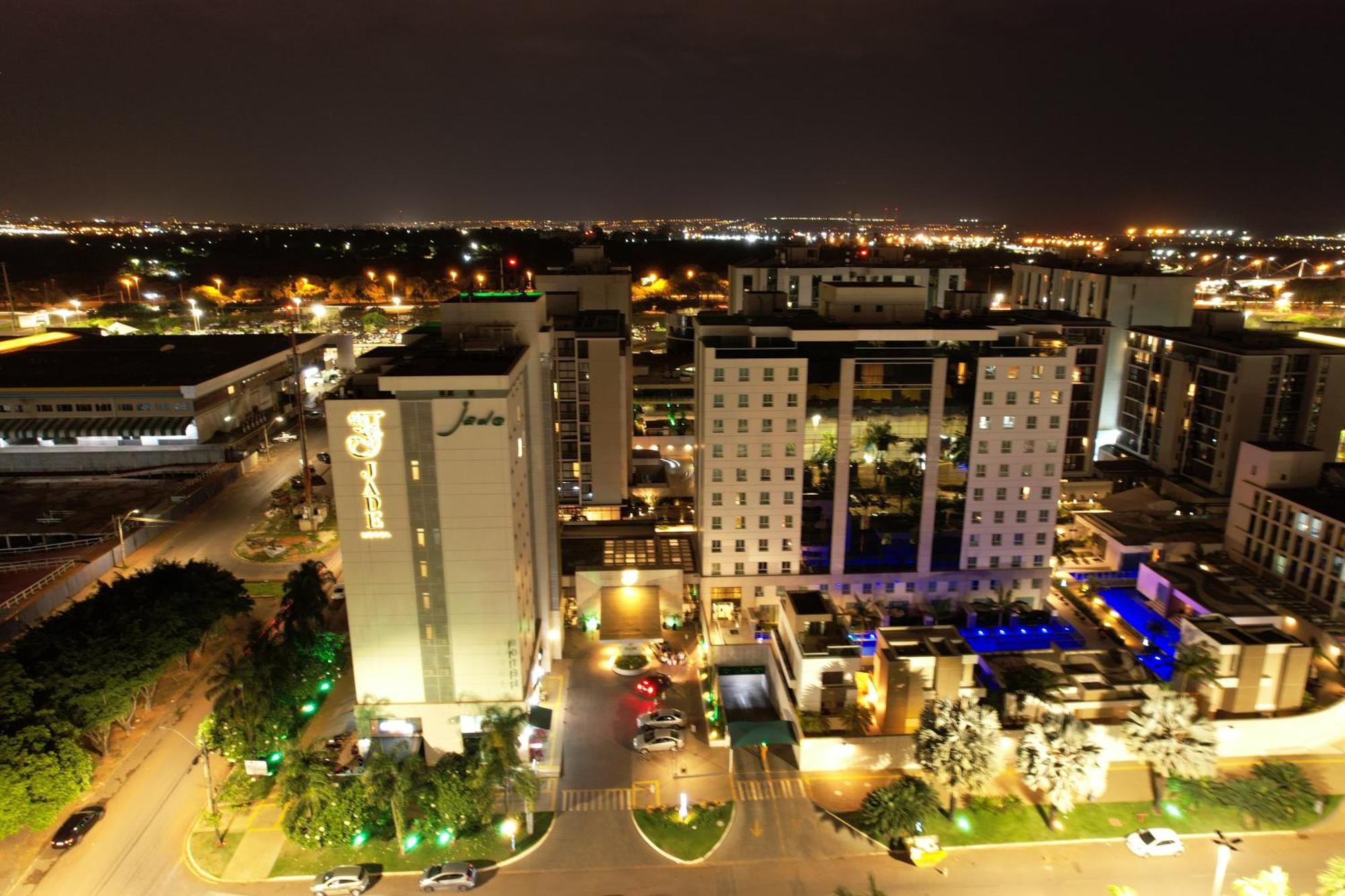 巴西利亚尊玉蓝树酒店 Candangolandia 外观 照片 Residential neighborhood in the city