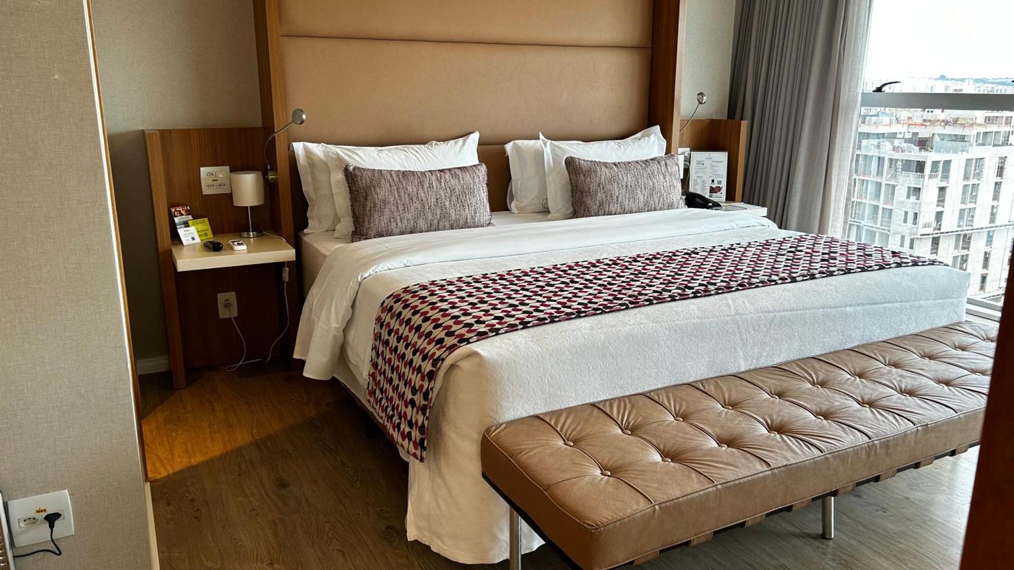 巴西利亚尊玉蓝树酒店 Candangolandia 外观 照片 A bedroom at the hotel