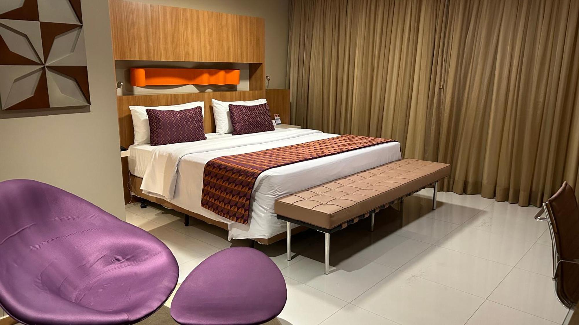 巴西利亚尊玉蓝树酒店 Candangolandia 外观 照片 A bedroom at the hotel